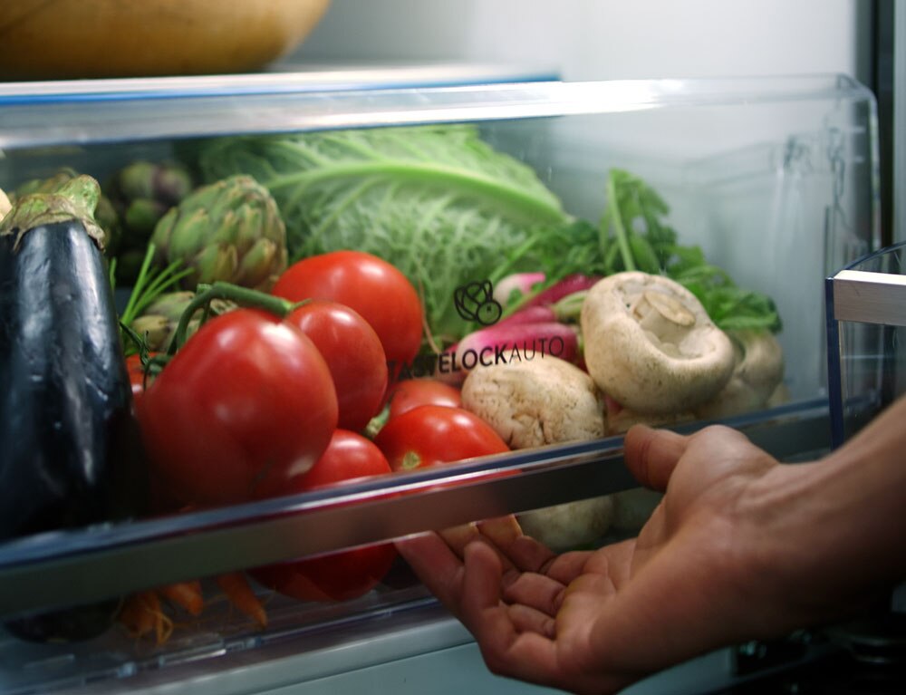How to totally get rid of smell in fridge in 5 ways