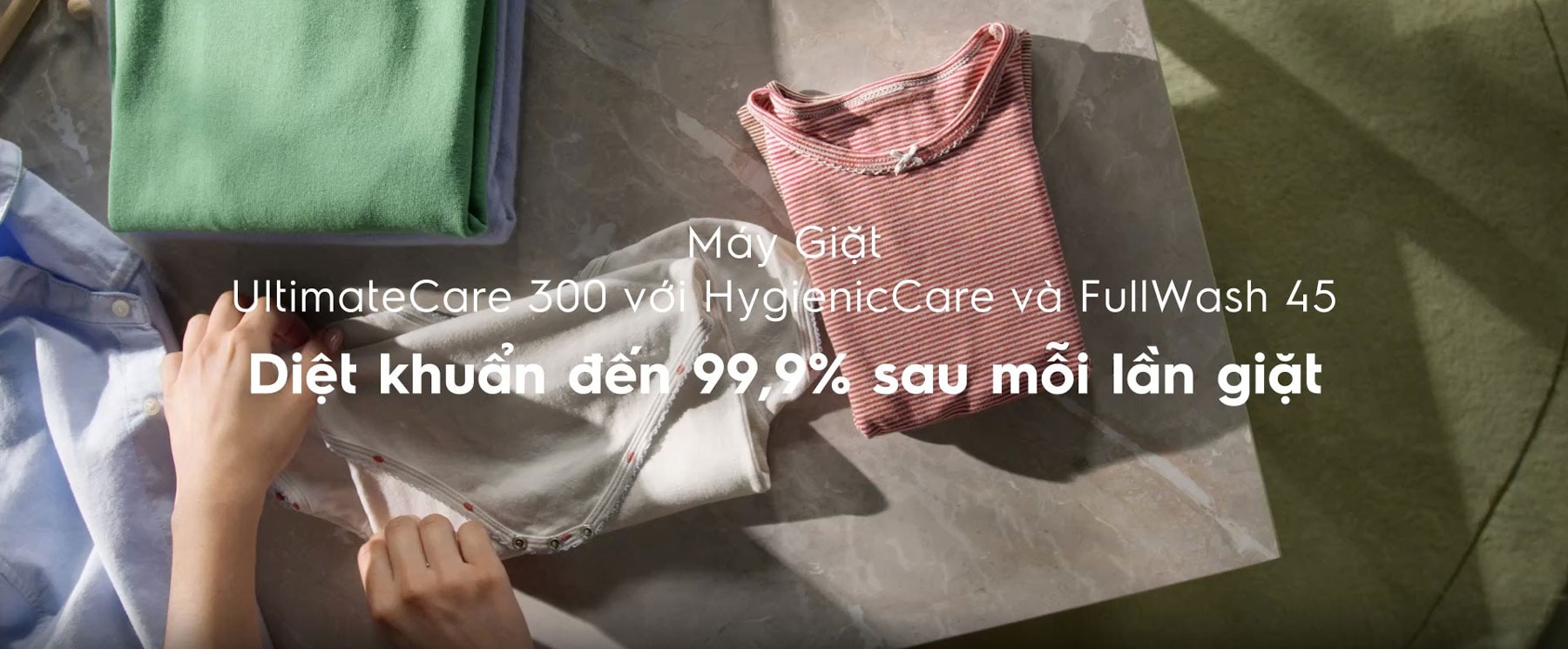 WM 300 HygenicCare-FullWash45