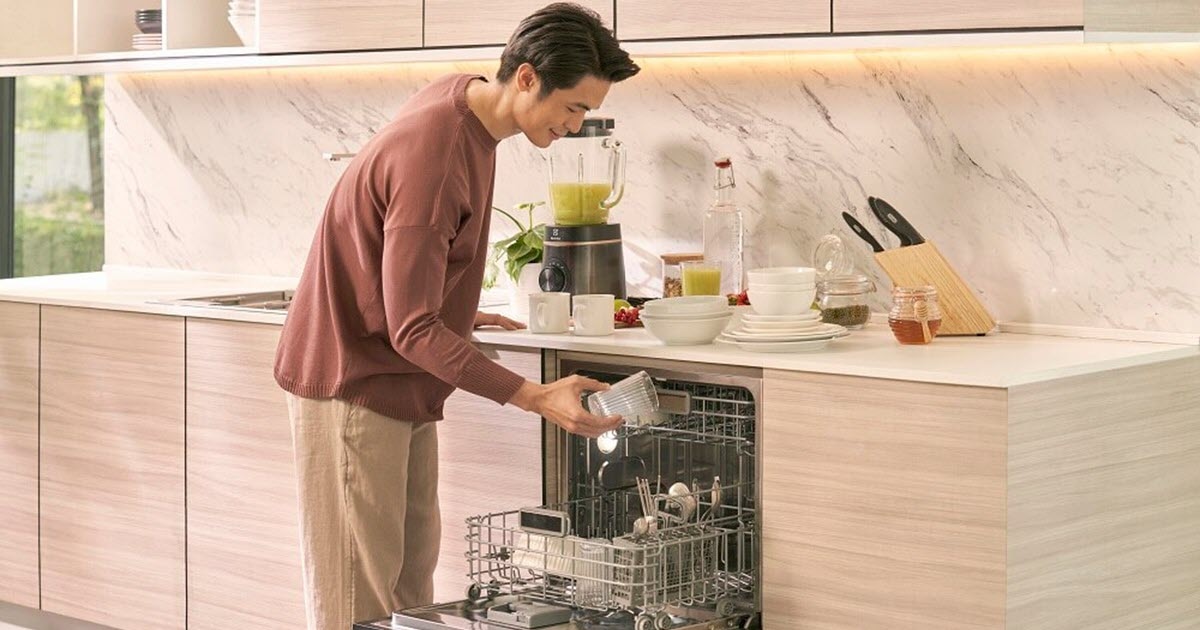 5 best tips to maximize your dishwasher's efficiency - Electrolux.vn
