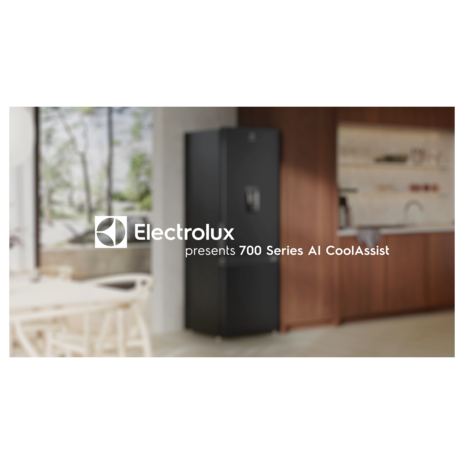 335L 700 Series bottom freezer refrigerator