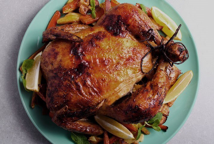 Nướng bánh, thịt và hâm nóng