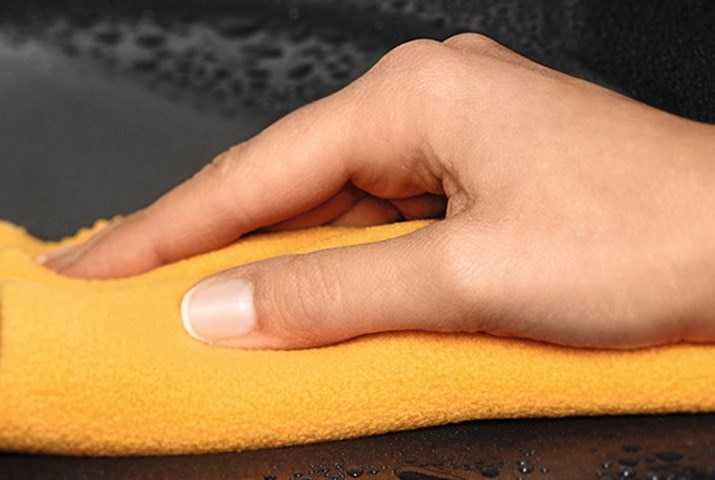 Dễ dàng vệ sinh khoang lò