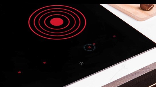 Thông báo nhiệt dư và cài đặt thời gian cho từng vùng bếp